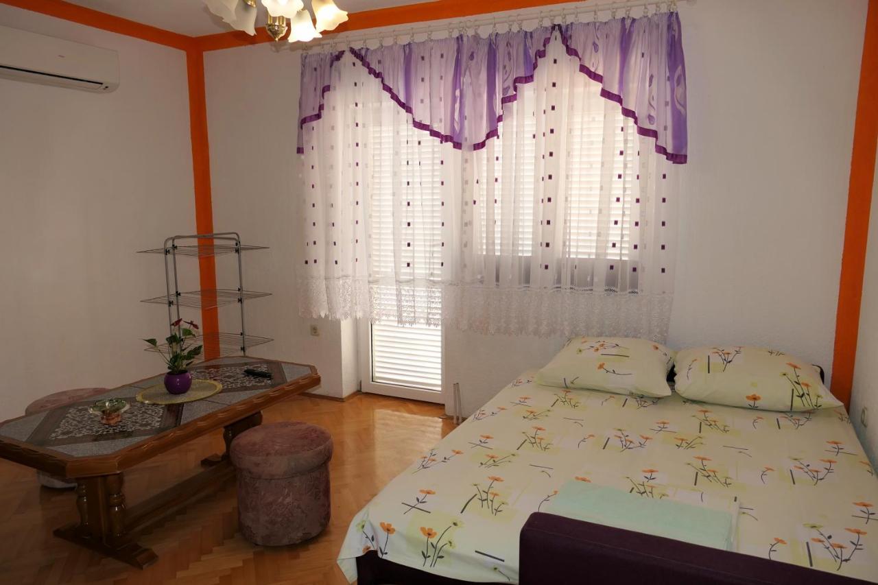 Apartments And Rooms Juki Senj  Extérieur photo