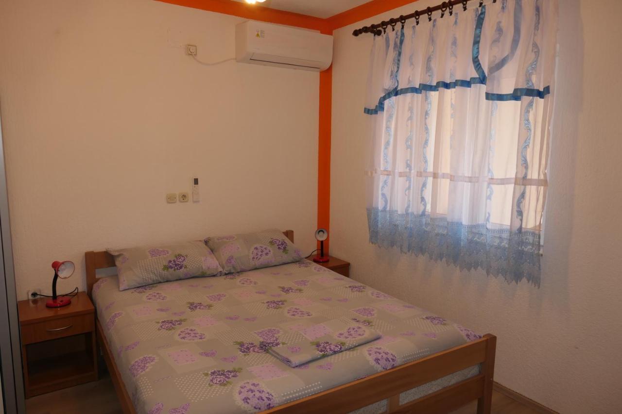 Apartments And Rooms Juki Senj  Extérieur photo